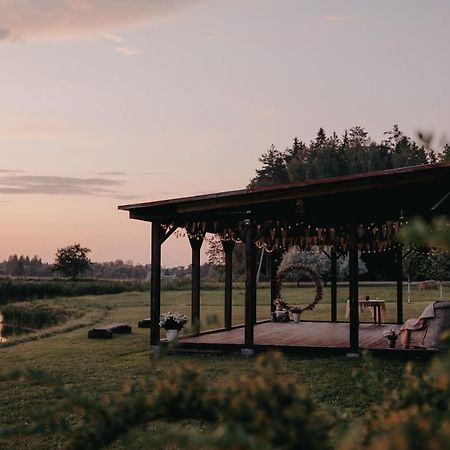 Viesu Nams Rukisi Hotel Rugaji Kültér fotó
