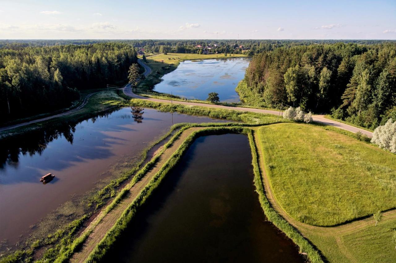 Viesu Nams Rukisi Hotel Rugaji Kültér fotó
